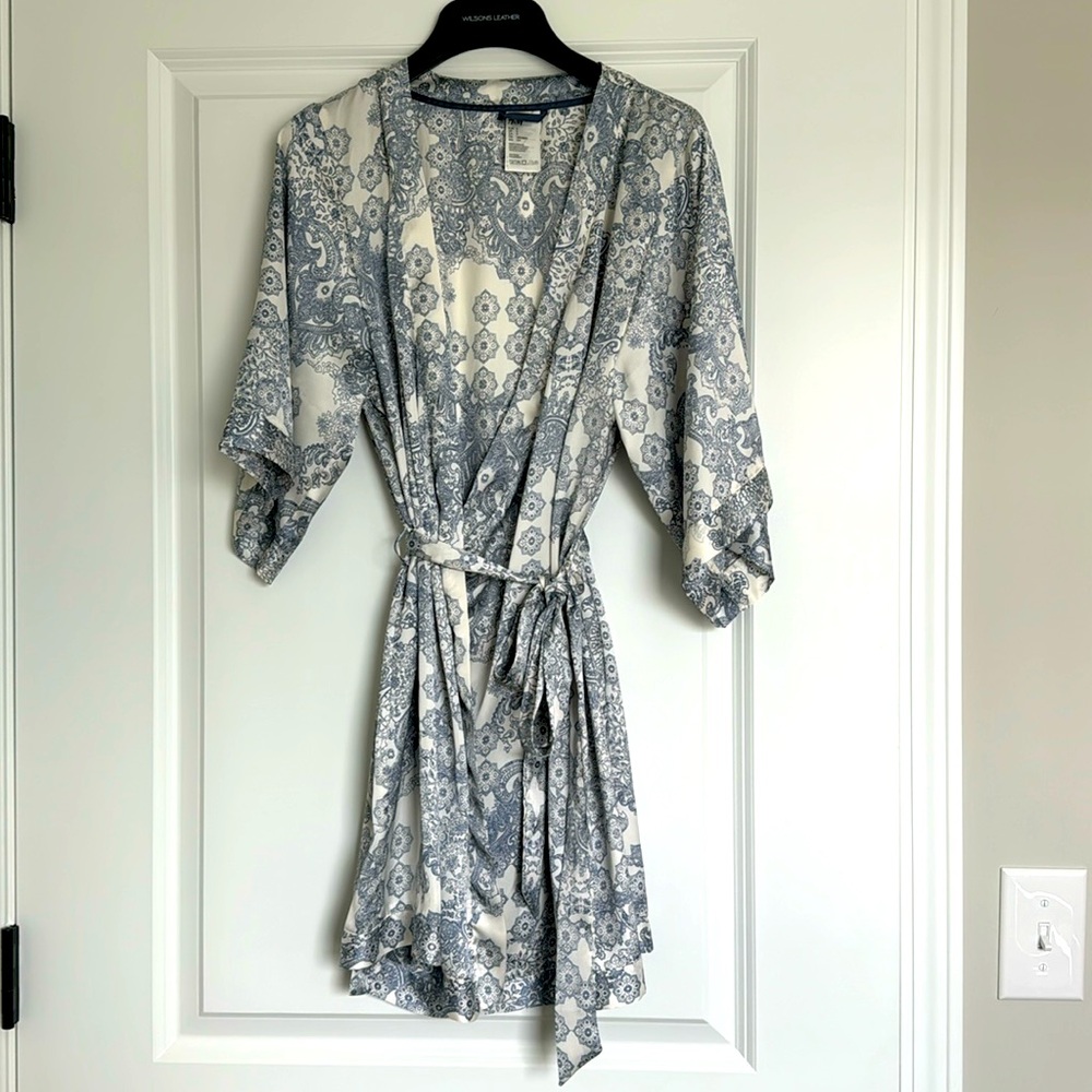H&M Off-White Robe / Kimono